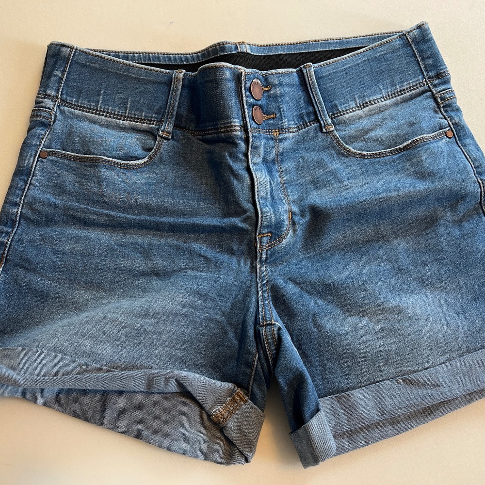 Apt 9 Midrise Tummy Control Short